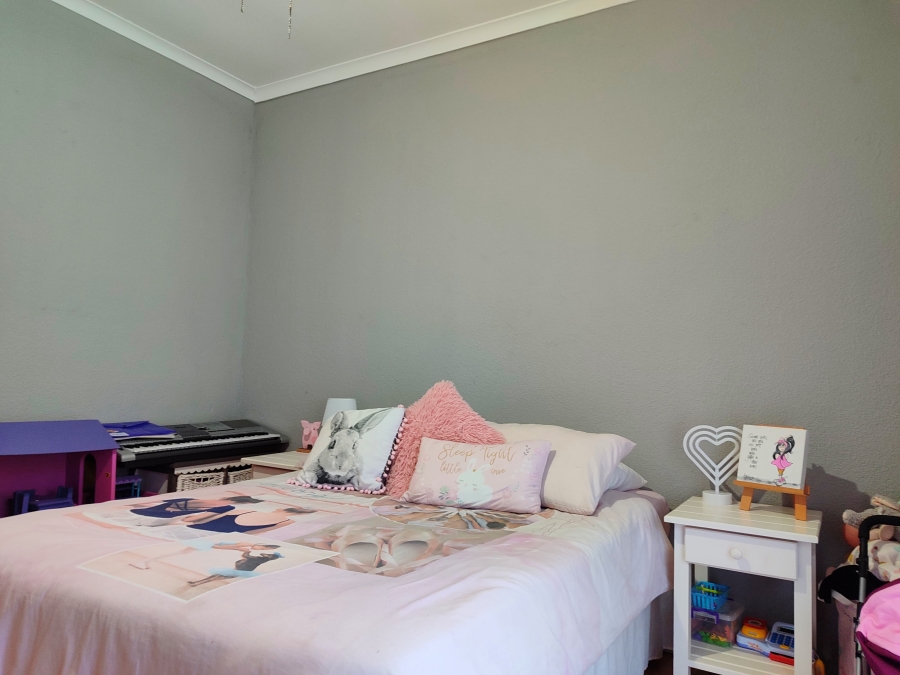 5 Bedroom Property for Sale in Doringkruin North West